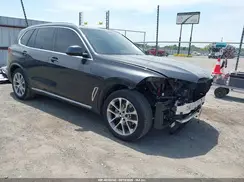 5UXCR6C55KLL38877 2019 BMW X5