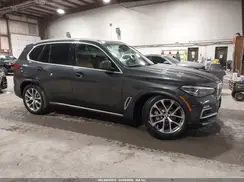 5UXCR6C55KLL40659 2019 BMW X5