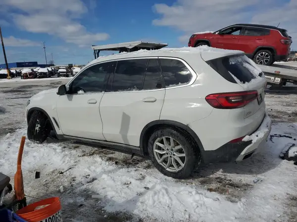 5UXCR6C55KLL40869 2019 BMW X5 - Image 2