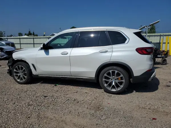5UXCR6C55KLL60846 2019 BMW X5 - Image 2