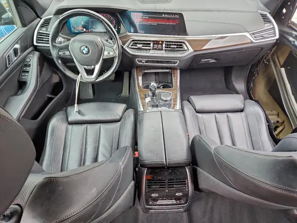 5UXCR6C55KLL62466 2019 BMW X5 - Image 8