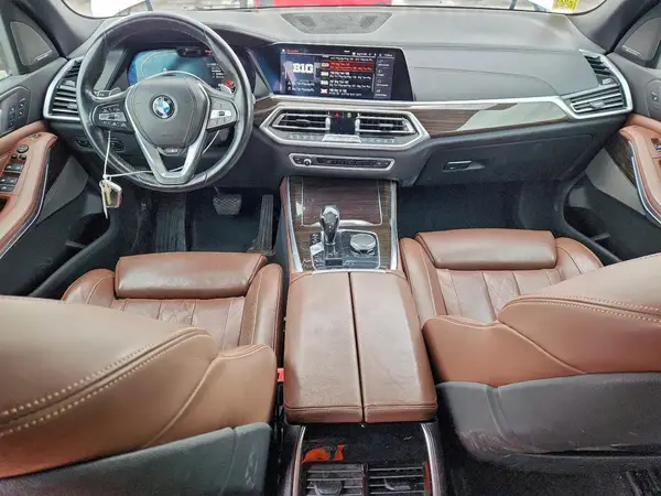5UXCR6C56KLB12608 2019 BMW X5 - Image 8