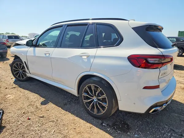 5UXCR6C56KLK86661 2019 BMW X5 - Image 2