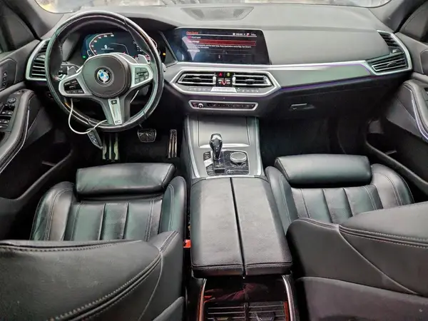 5UXCR6C56KLL00607 2019 BMW X5 - Image 8