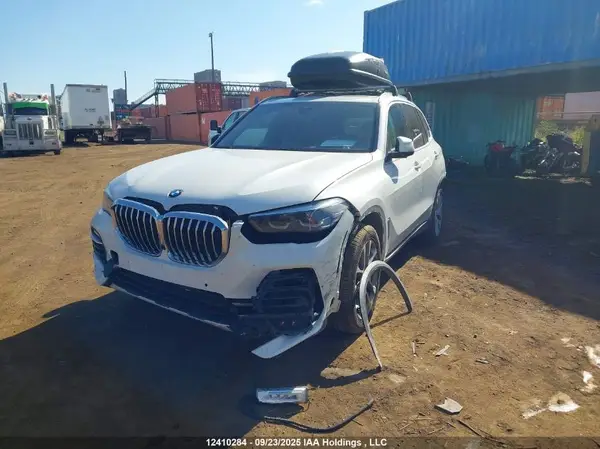 5UXCR6C56KLL01725 2019 BMW X5 - Image 2