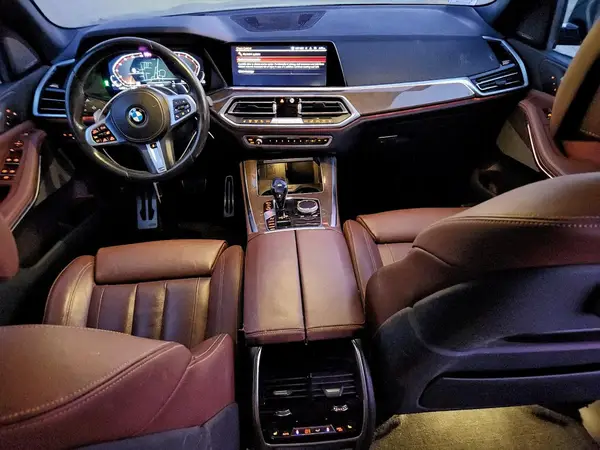 5UXCR6C56KLL03037 2019 BMW X5 - Image 8