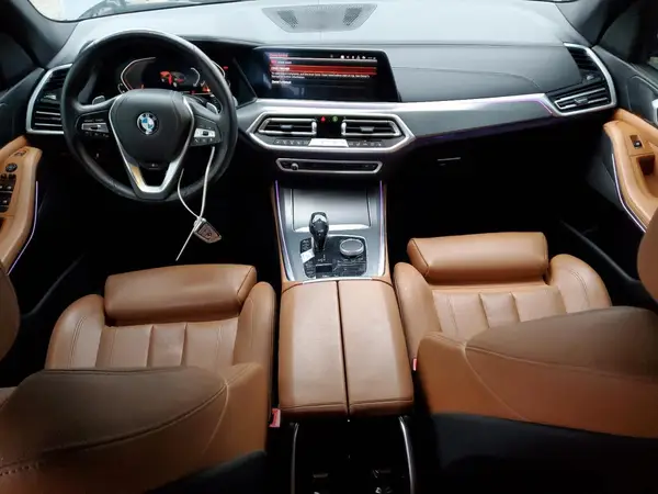 5UXCR6C56KLL04026 2019 BMW X5 - Image 8