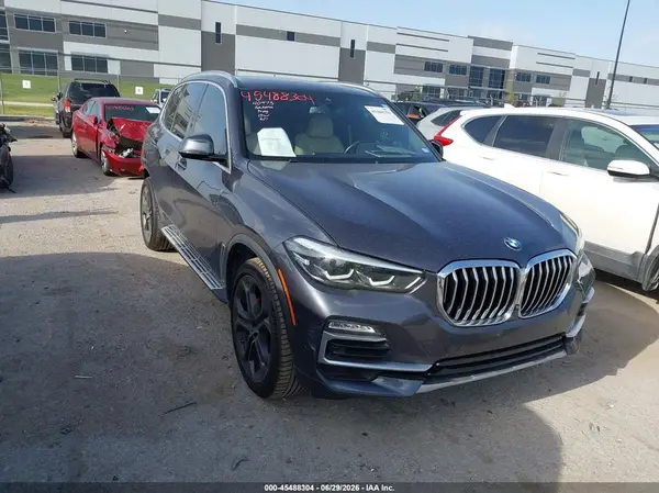 5UXCR6C56KLL11848 2019 BMW X5 - Image 1