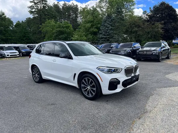 5UXCR6C56KLL21134 2019 BMW X5 - Image 2