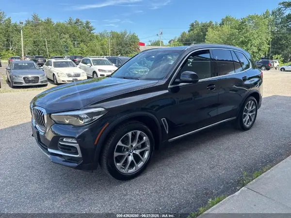 5UXCR6C56KLL22798 2019 BMW X5 - Image 2