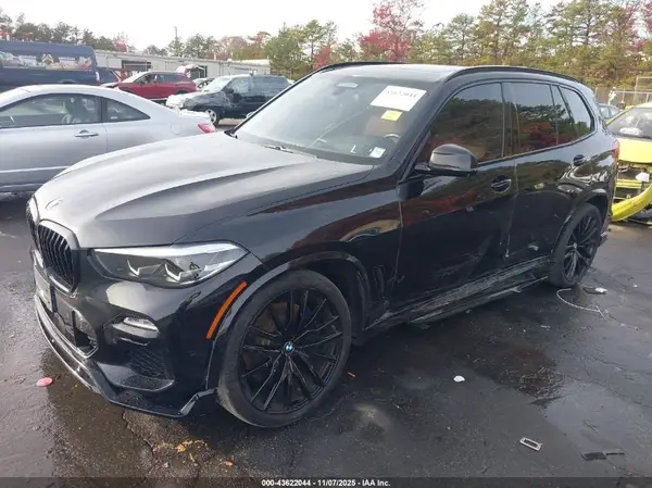 5UXCR6C56KLL27306 2019 BMW X5 - Image 2
