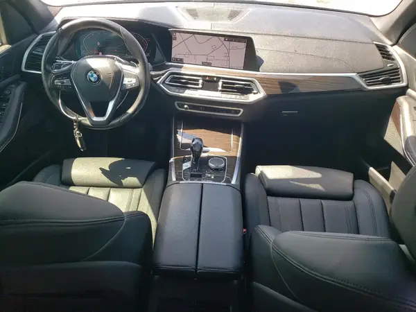 5UXCR6C56KLL27323 2019 BMW X5 - Image 8