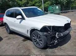 5UXCR6C56KLL36393 2019 BMW X5
