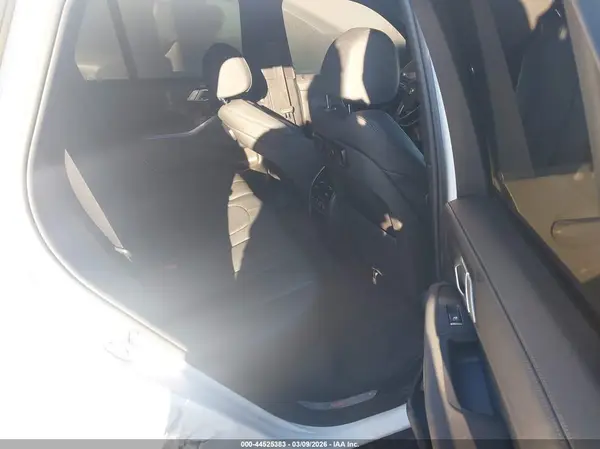 5UXCR6C56KLL38189 2019 BMW X5 - Image 8