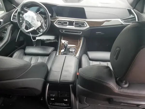 5UXCR6C56KLL40086 2019 BMW X5 - Image 8
