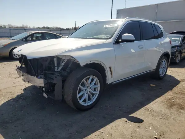 5UXCR6C56KLL51539 2019 BMW X5 - Image 1