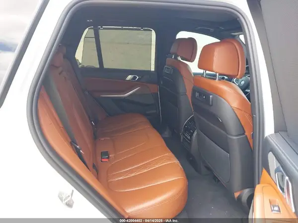 5UXCR6C56KLL52965 2019 BMW X5 - Image 8