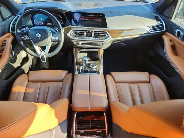 5UXCR6C56KLL60709 2019 BMW X5 - Image 8