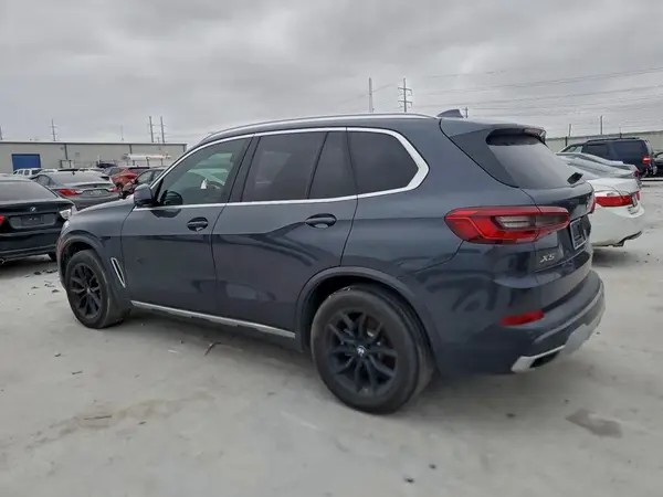 5UXCR6C56KLL65053 2019 BMW X5 - Image 2