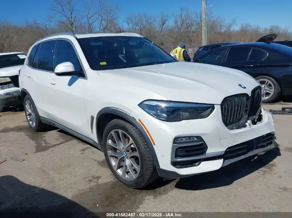 5UXCR6C57KLK80268 2019 BMW X5 - Image 1