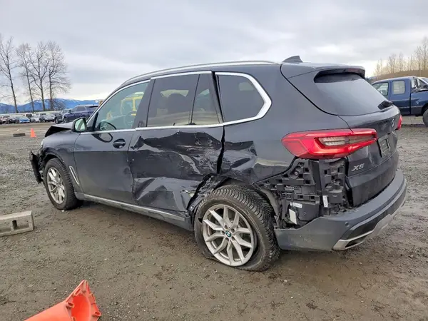 5UXCR6C57KLK80691 2019 BMW X5 - Image 2
