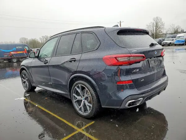5UXCR6C57KLK82201 2019 BMW X5 - Image 2