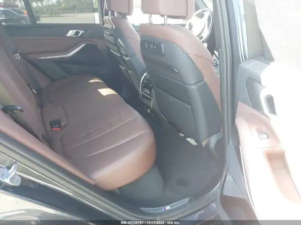 5UXCR6C57KLK84997 2019 BMW X5 - Image 8