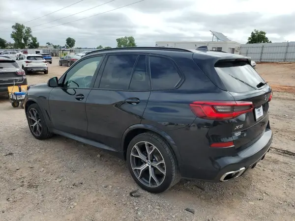 5UXCR6C57KLK85373 2019 BMW X5 - Image 2