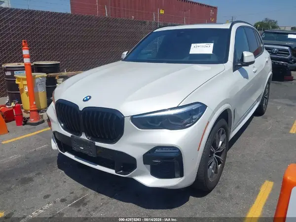 5UXCR6C57KLK88161 2019 BMW X5 - Image 2