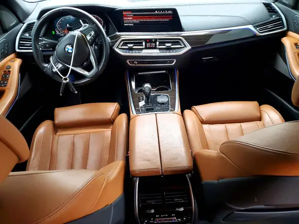 5UXCR6C57KLK88645 2019 BMW X5 - Image 8