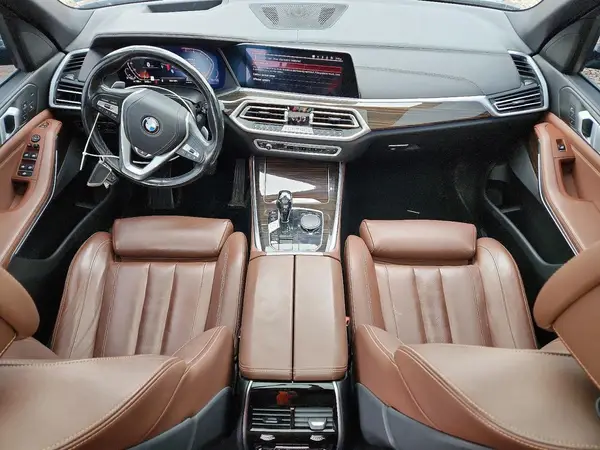 5UXCR6C57KLL02768 2019 BMW X5 - Image 8