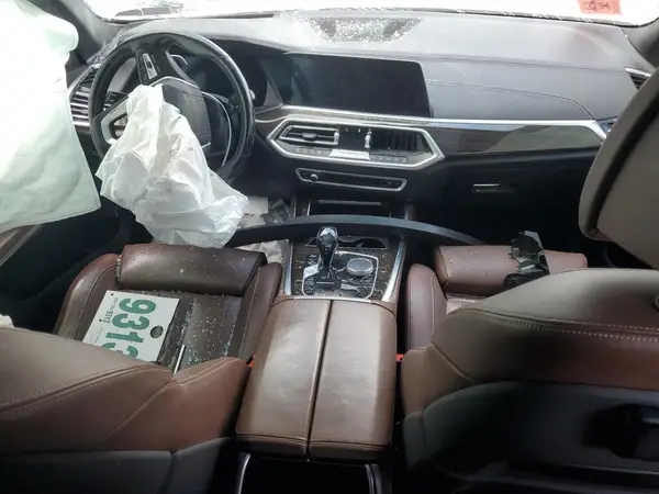 5UXCR6C57KLL03287 2019 BMW X5 - Image 8