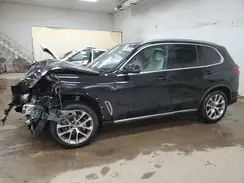 5UXCR6C57KLL07162 2019 BMW X5