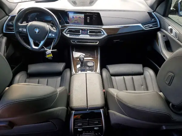 5UXCR6C57KLL07307 2019 BMW X5 - Image 8