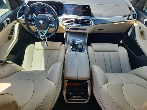 5UXCR6C57KLL08747 2019 BMW X5 - Image 8