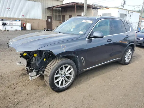 5UXCR6C57KLL11051 2019 BMW X5 - Image 1