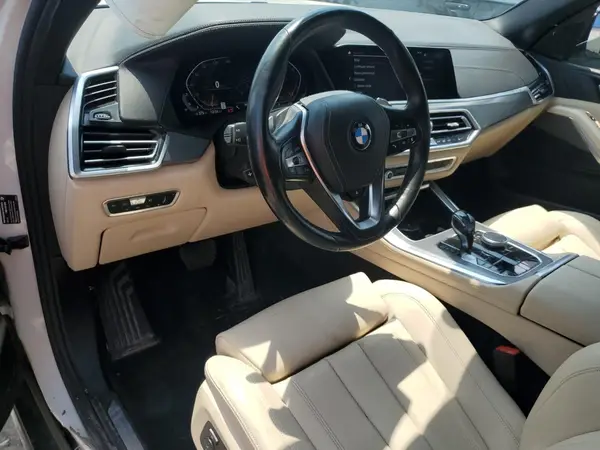 5UXCR6C57KLL13527 2019 BMW X5 - Image 8