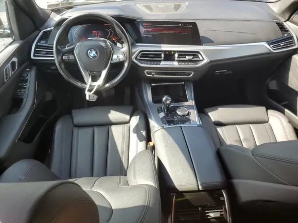 5UXCR6C57KLL13673 2019 BMW X5 - Image 8