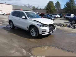 5UXCR6C57KLL21823 2019 BMW X5