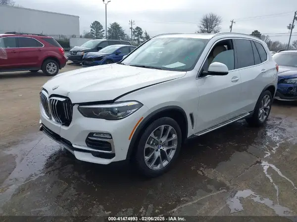 5UXCR6C57KLL61531 2019 BMW X5 - Image 2