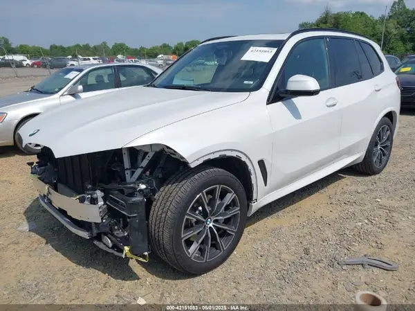 5UXCR6C58KLK85270 2019 BMW X5 - Image 2