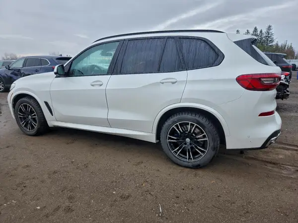 5UXCR6C58KLK85964 2019 BMW X5 - Image 2
