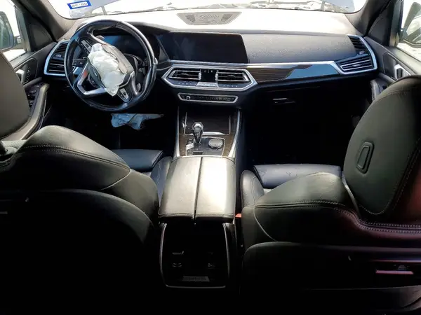 5UXCR6C58KLL00723 2019 BMW X5 - Image 8