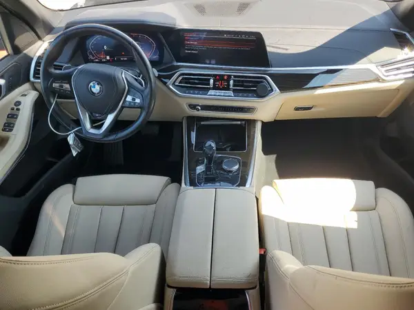5UXCR6C58KLL02410 2019 BMW X5 - Image 8