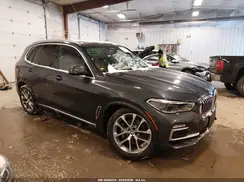 5UXCR6C58KLL02648 2019 BMW X5
