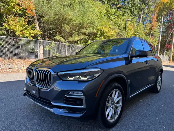 5UXCR6C58KLL05355 2019 BMW X5 - Image 2
