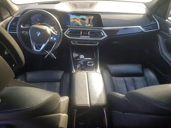 5UXCR6C58KLL06036 2019 BMW X5 - Image 8