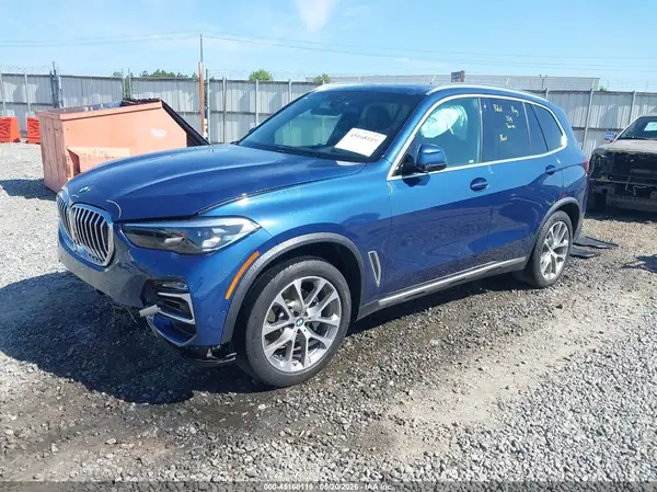 5UXCR6C58KLL07669 2019 BMW X5 - Image 2