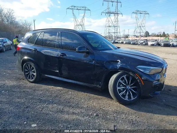 5UXCR6C58KLL10006 2019 BMW X5 - Image 1