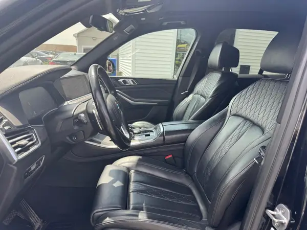 5UXCR6C58KLL13486 2019 BMW X5 - Image 8